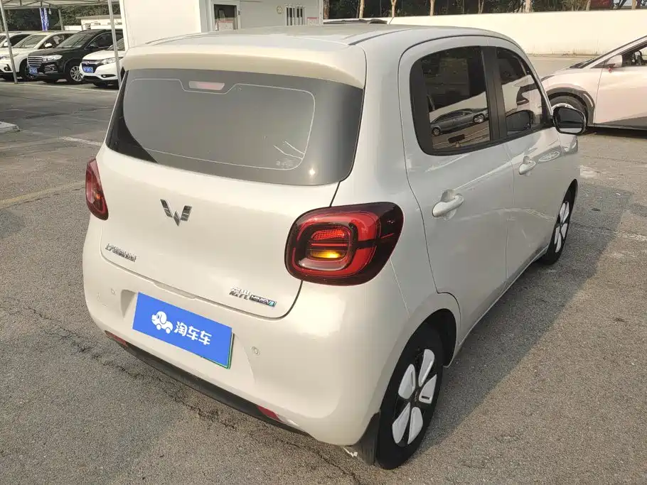 Wuling Hongguang MINIEV 2025