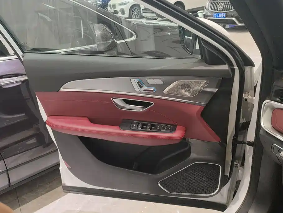 Jetour X70 PLUS 2022