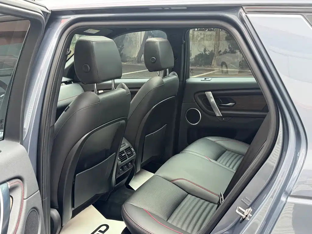 Land Rover Discovery Sport 2022 — фото 10