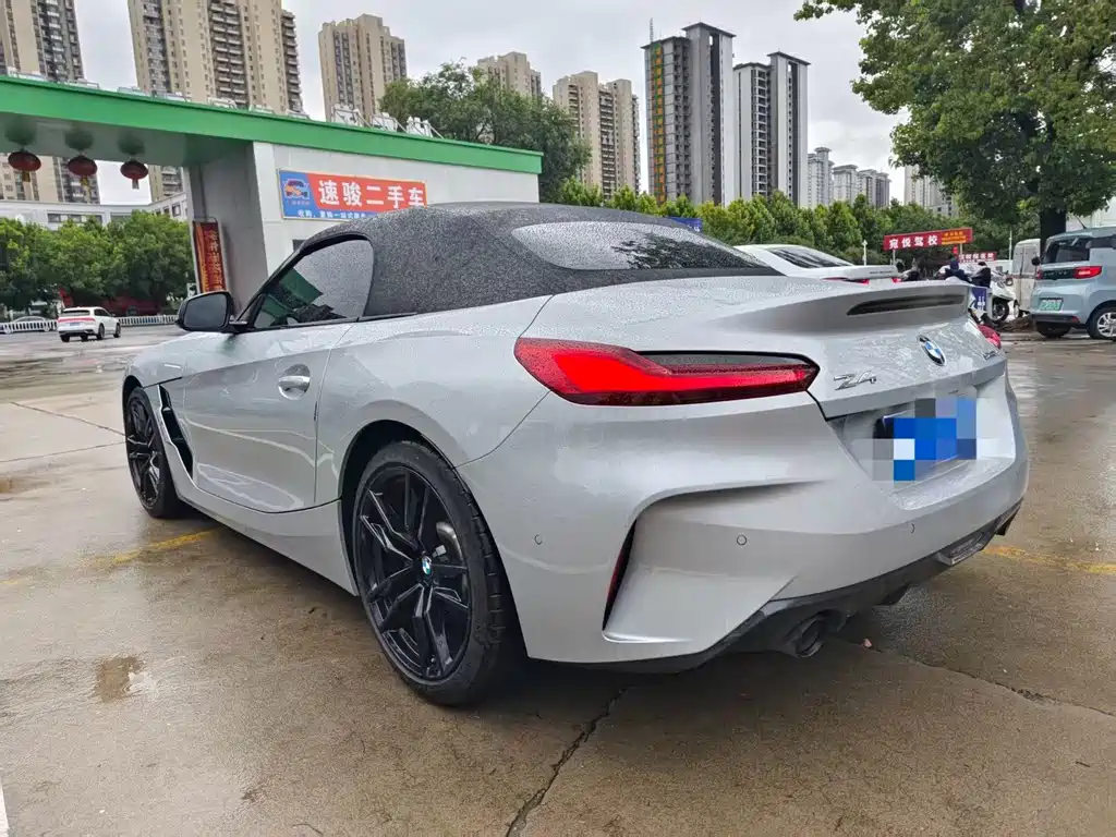 BMW Z4 2023 — фото 3