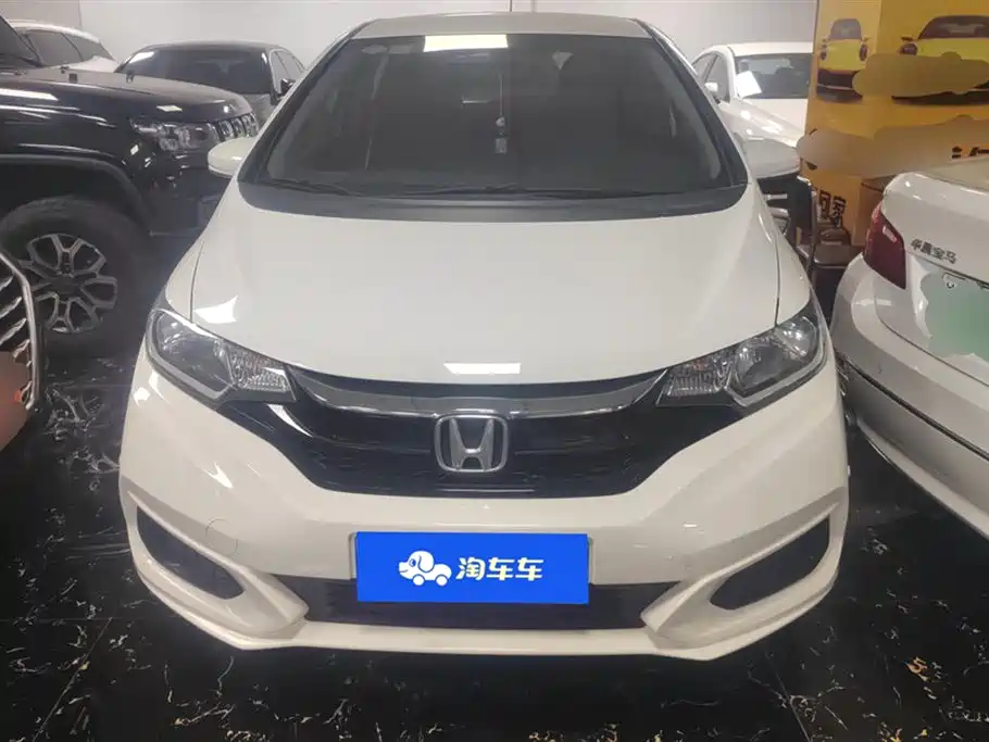 Honda Fit 2018 — фото 2