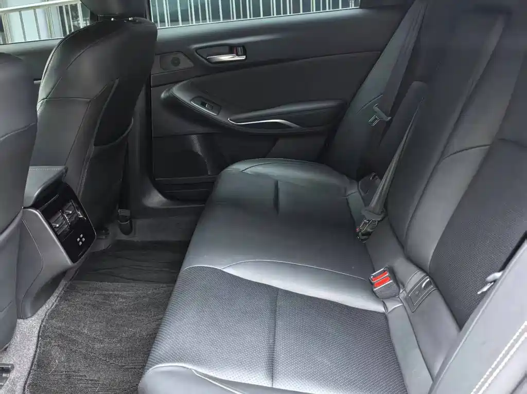 Toyota Avalon 2025 — фото 8