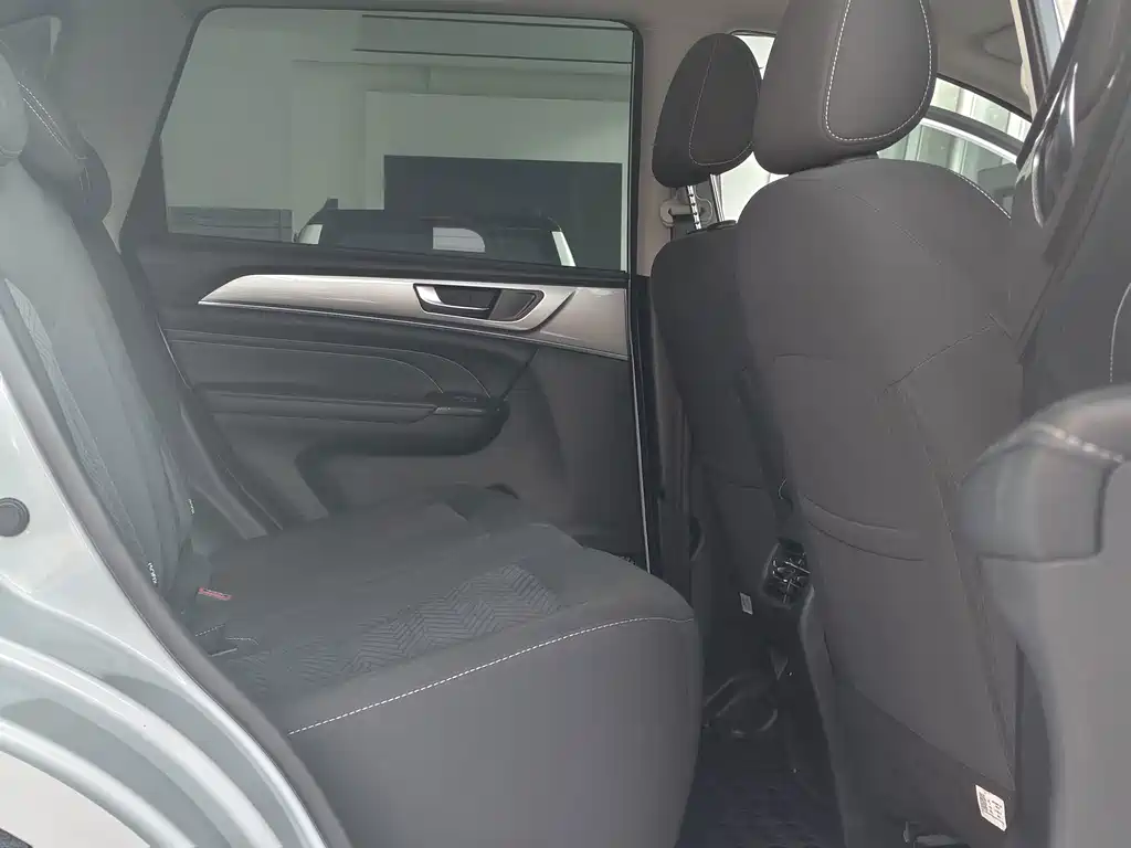 Haval M6 2023 — фото 14