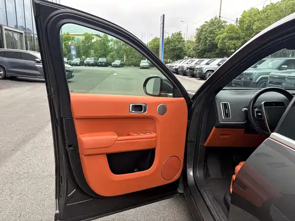 Li Auto L8 2023