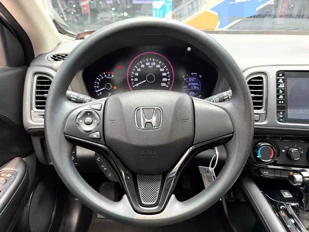Honda Vezel 2021 — фото 11