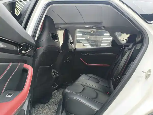 Geely Emgrand S 2022