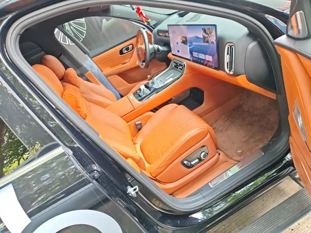 Geely Galaxy M9 2025 — фото 11