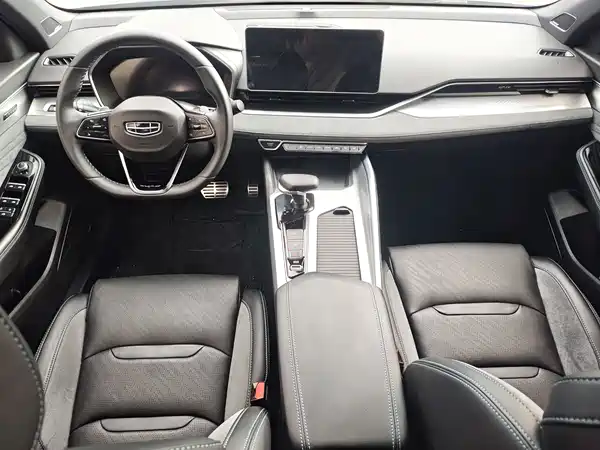 Geely Xingrui 2023