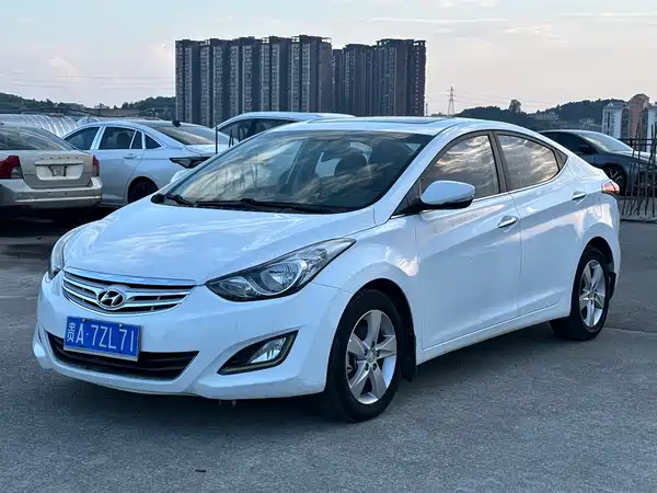 Hyundai Elantra Langdong 2014