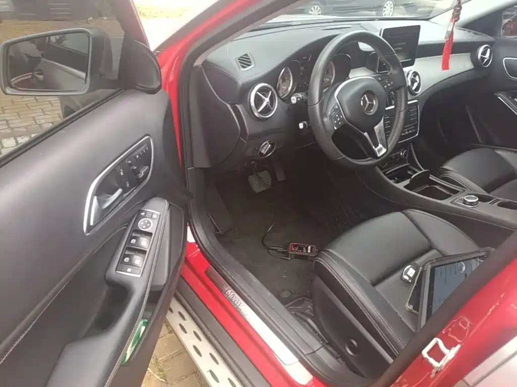 Mercedes-Benz GLA 2016 — фото 16