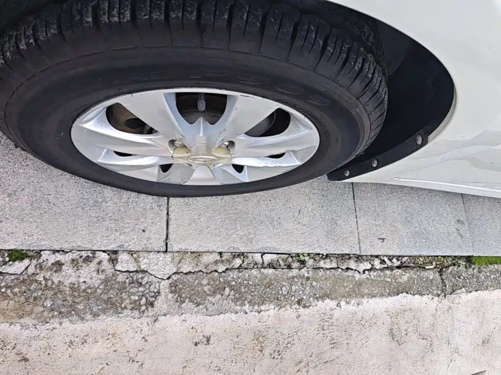 Hyundai Verna 2015 — фото 23