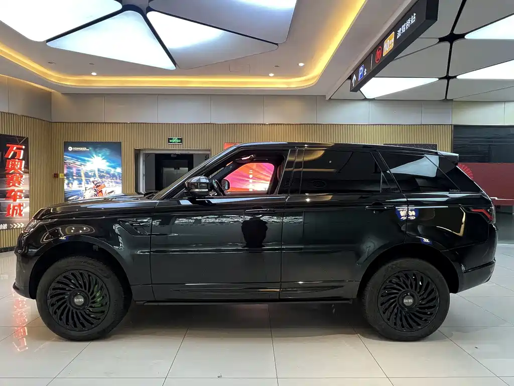 Land Rover Sport PHEV 2018 — фото 16