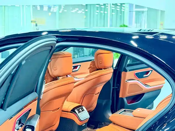 Mercedes-Benz S-Class 2023