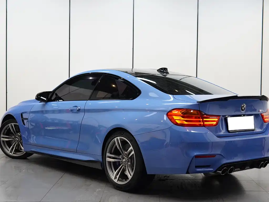 BMW M4 2015 — фото 3