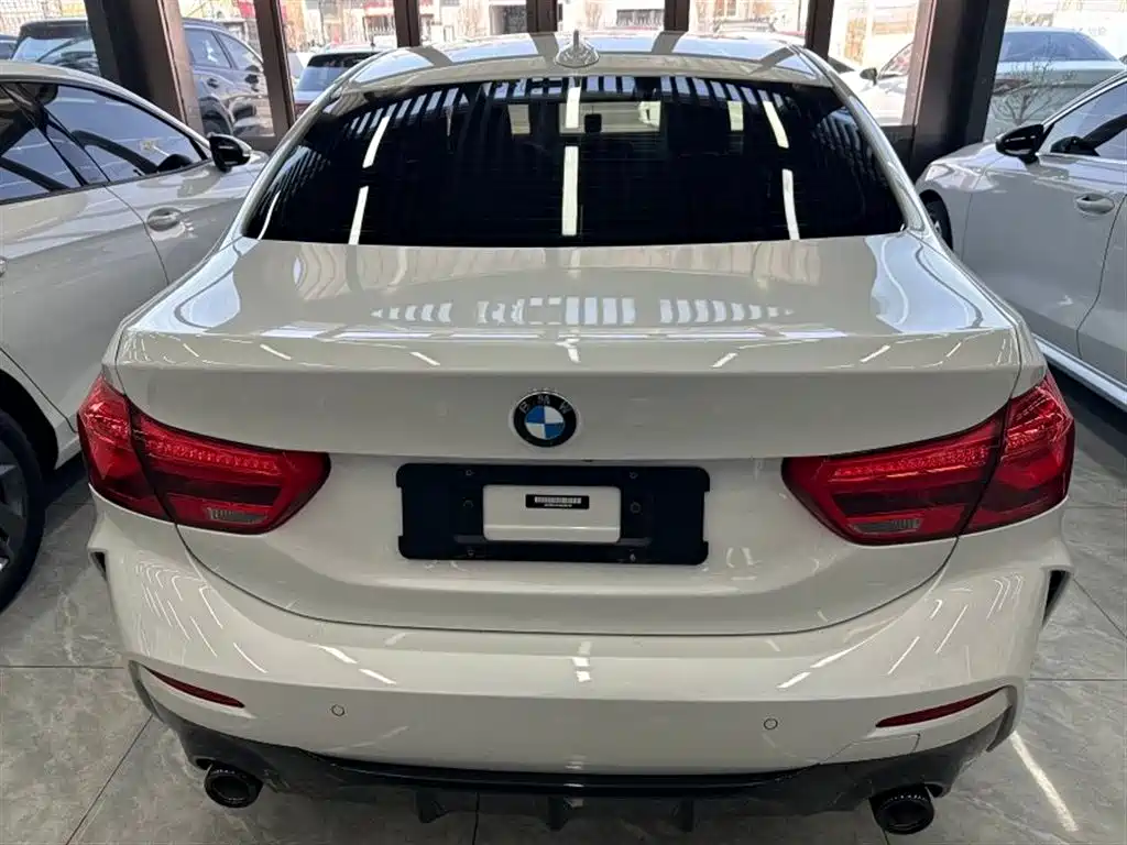 BMW 1 Series 2022