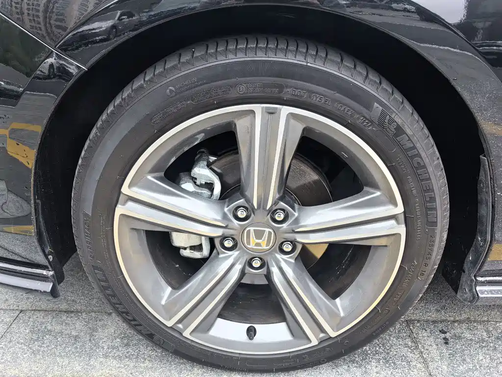 Honda Accord 2024 — фото 12