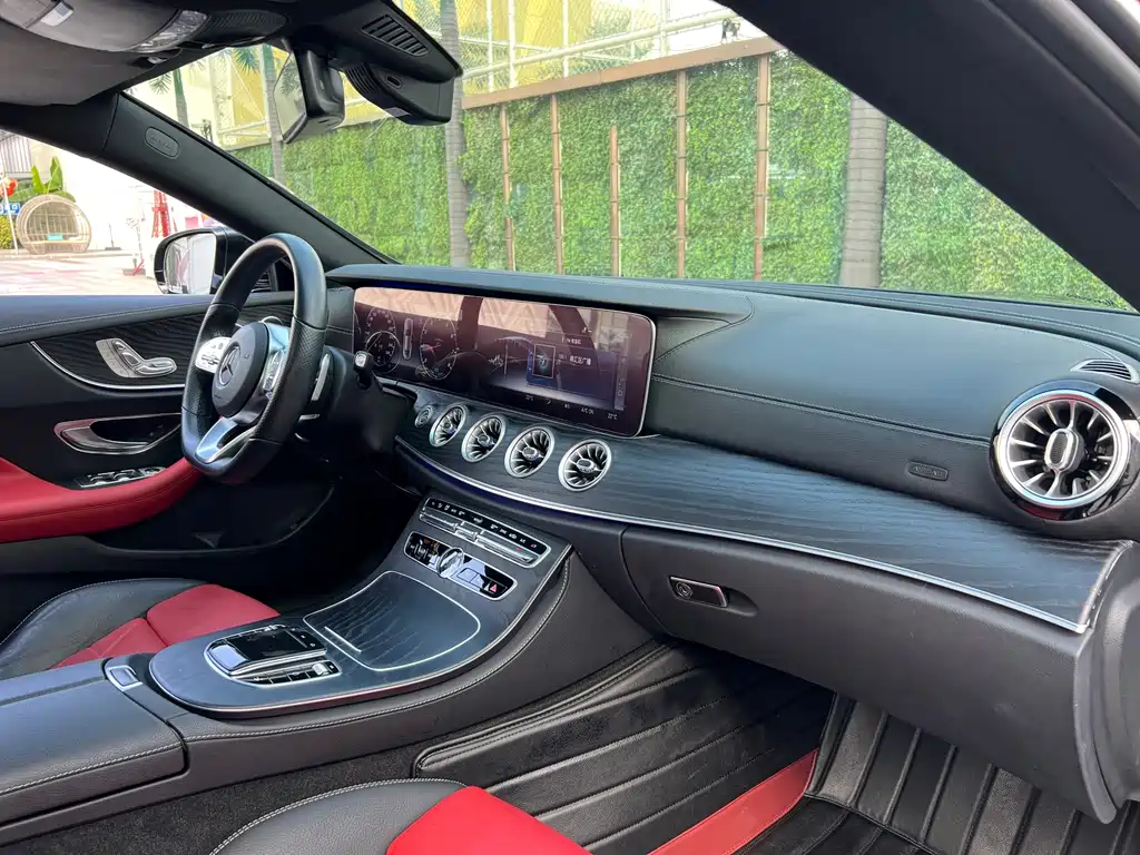 Mercedes-Benz E-Class 2020 — фото 11