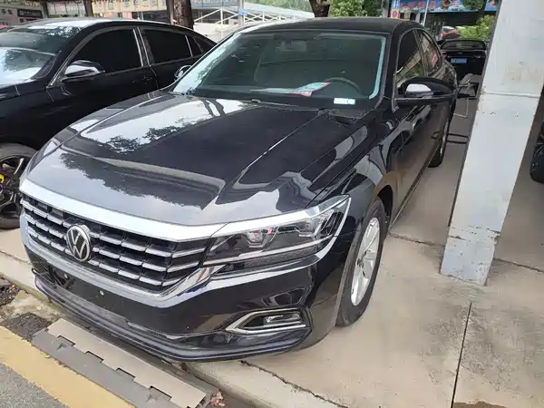 Volkswagen Passat 2021