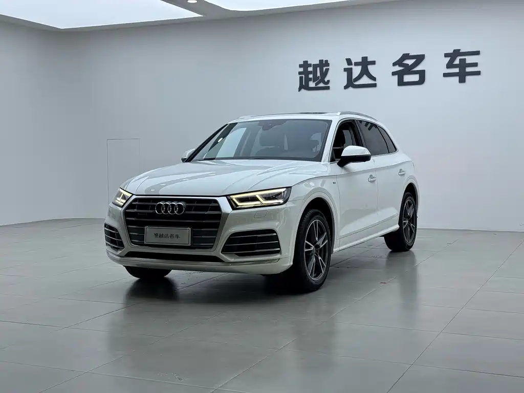 Audi Q5L 2021 — фото 4