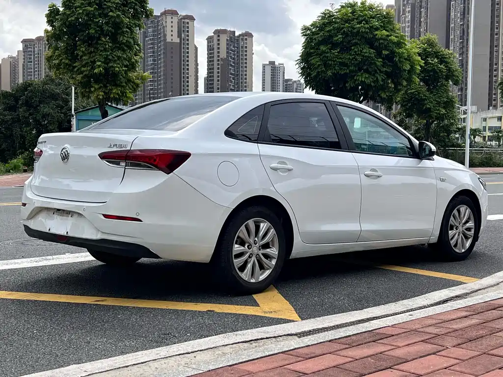 Buick Excelle 2020