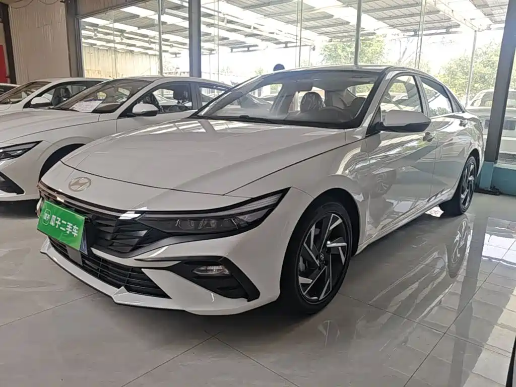 Hyundai Elantra 2026