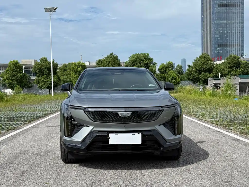 Cadillac IQ 2024