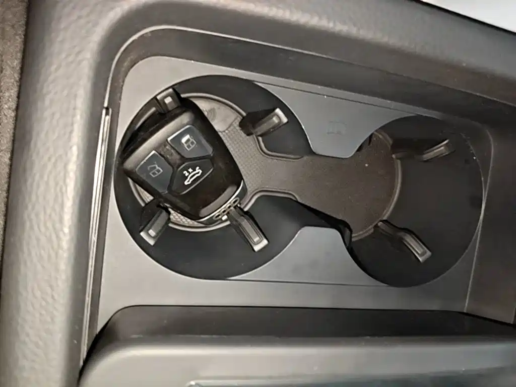 Audi Q5L 2020 — фото 9