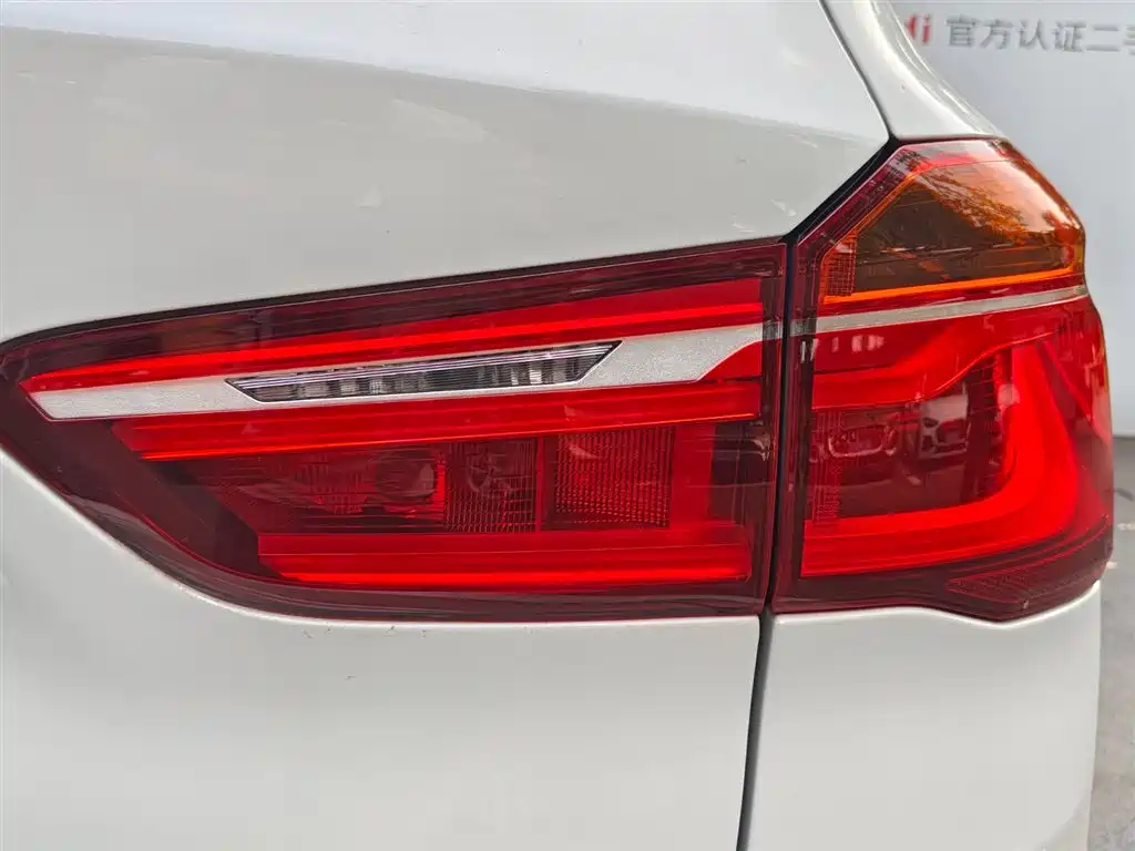 BMW X1 2019 — фото 19