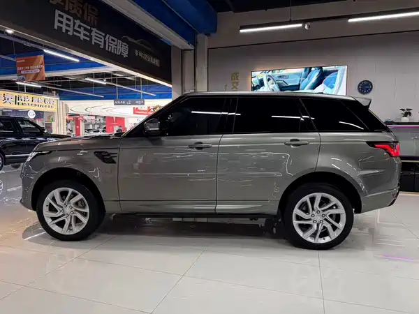 Land Rover Range Rover Sport 2020