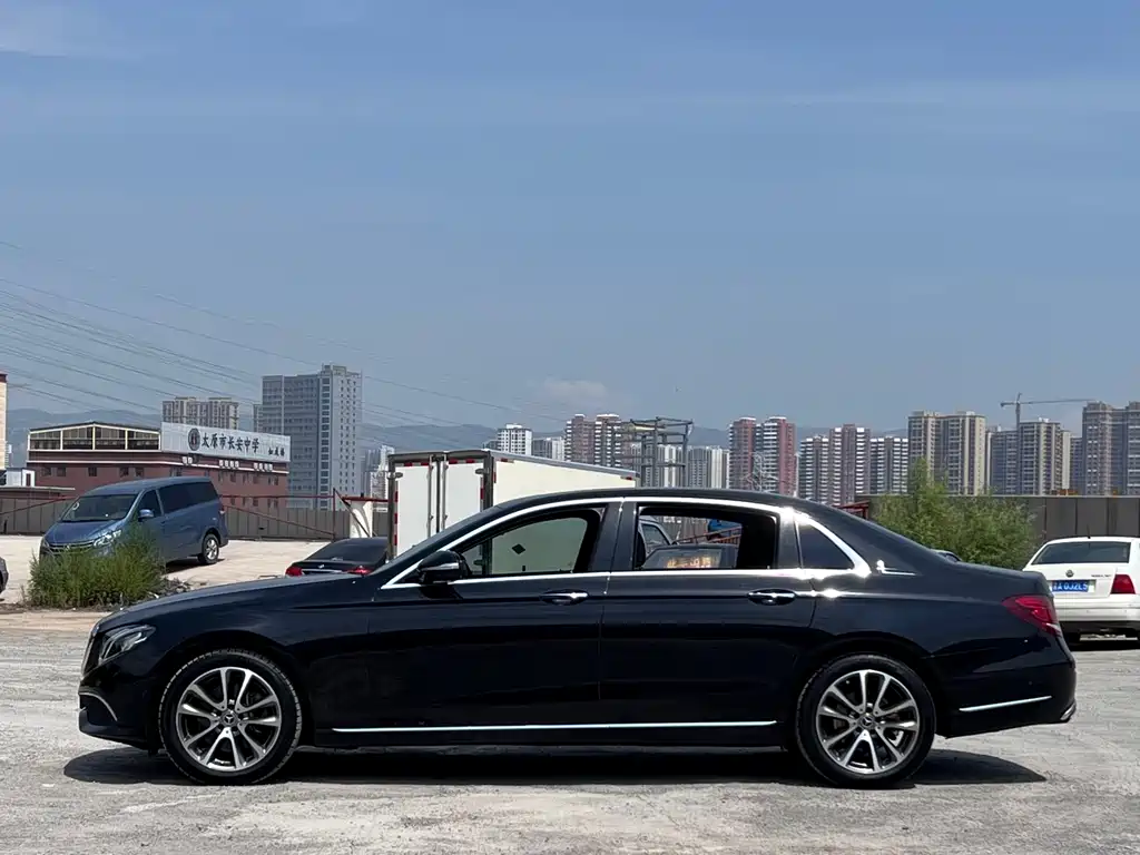 Mercedes-Benz E-Class 2017