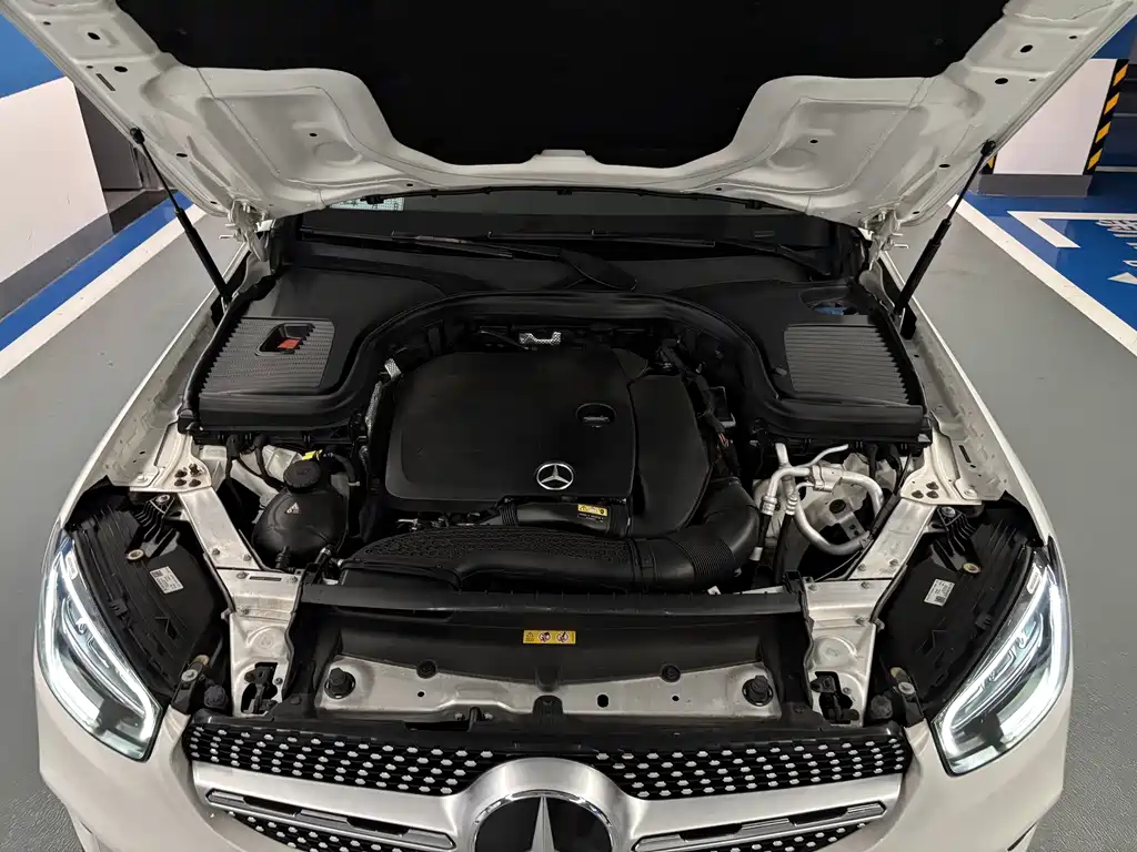 Mercedes-Benz GLC 2020 — фото 15