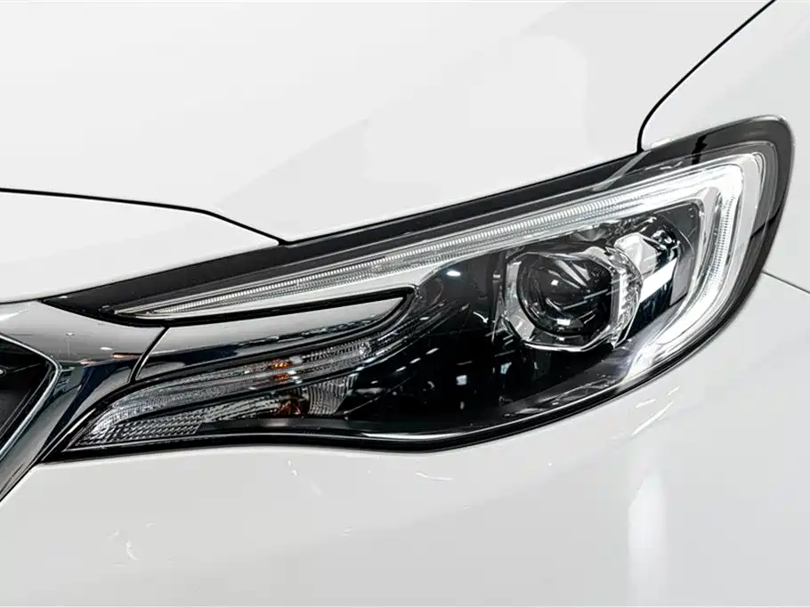 Buick Excelle 2023 — фото 4