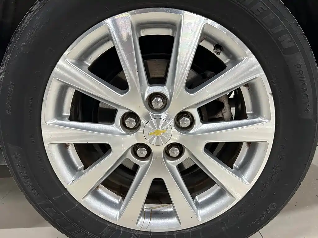 Chevrolet Malibu 2014 — фото 11
