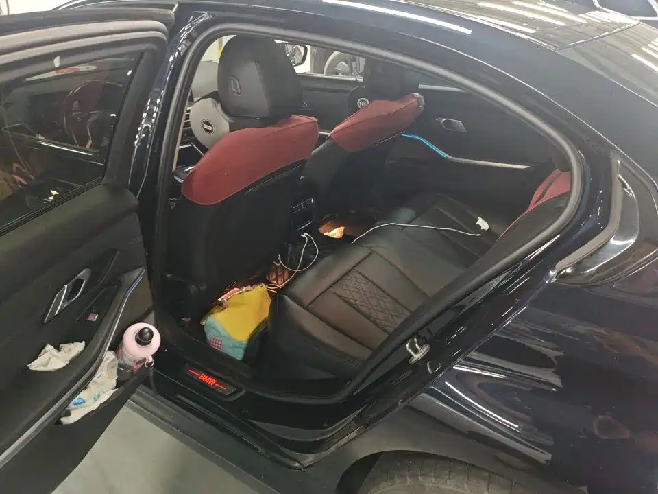 BMW i3 2023