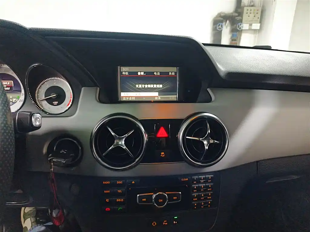Mercedes-Benz GLK-Class 2015 — фото 13