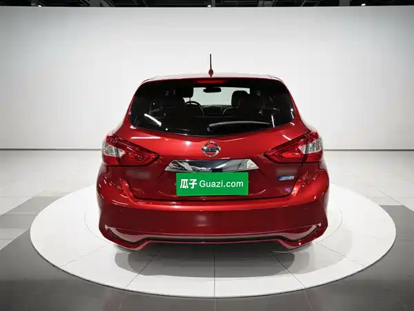 Nissan Tiida 2016