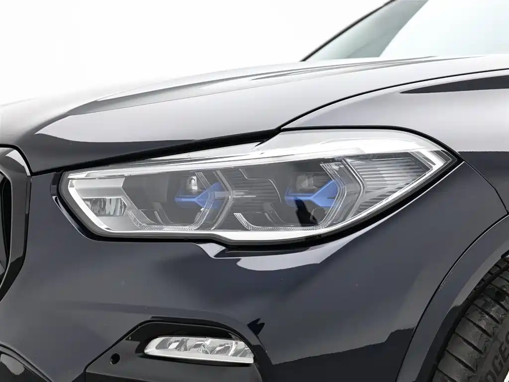 BMW X5 2019 — фото 10