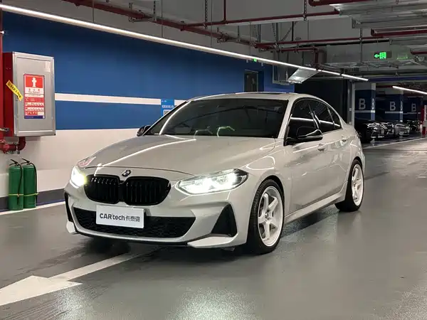 BMW 1 Series 2022