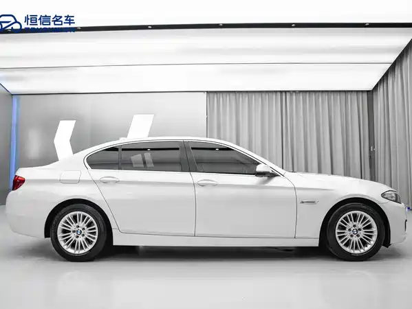 BMW 5 Series 2016