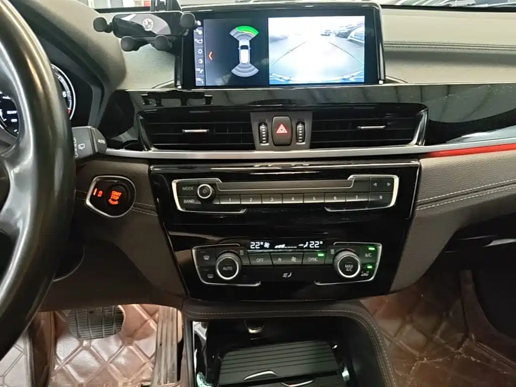 BMW X2 2020 — фото 13