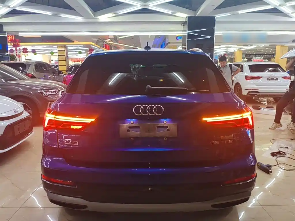 Audi Q3 2022 — фото 6