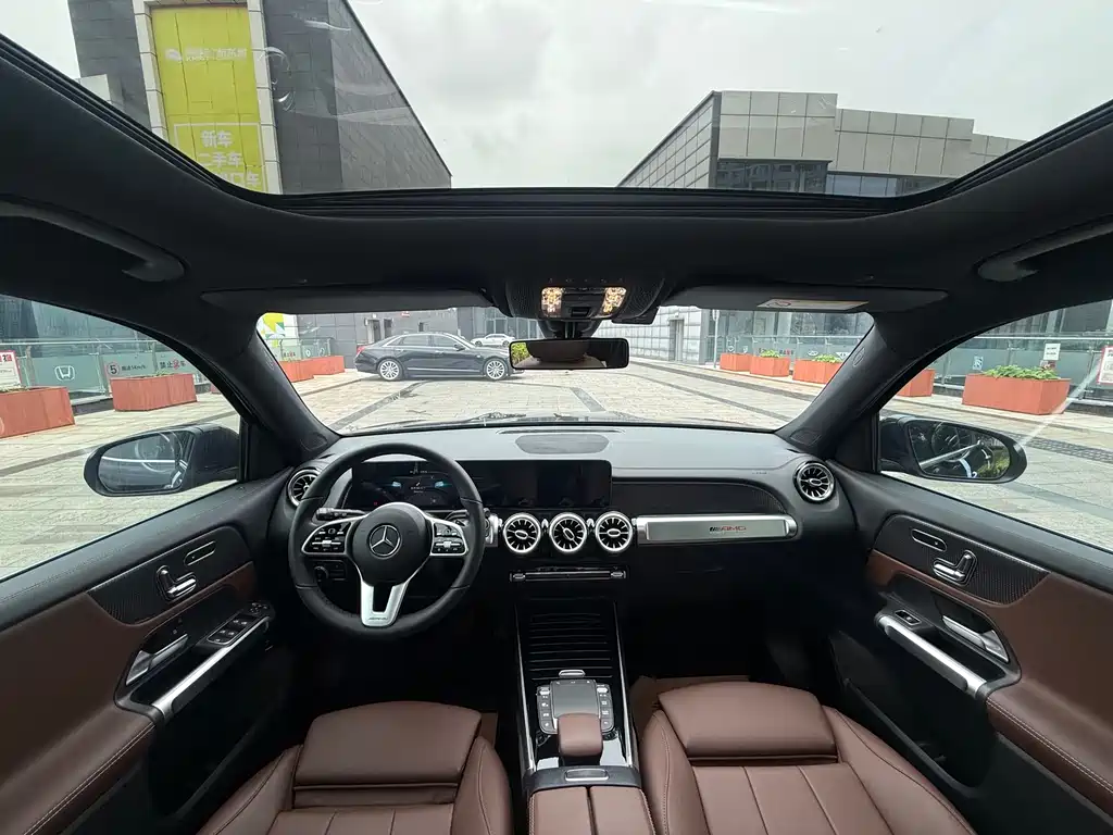 Mercedes-Benz GLB 2021