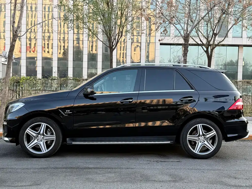 Mercedes-Benz M-Class AMG 2013 — фото 2