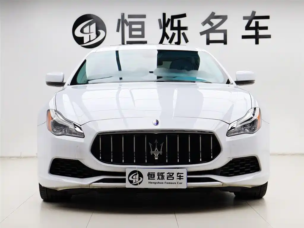 Maserati Quattroporte 2013 — фото 24