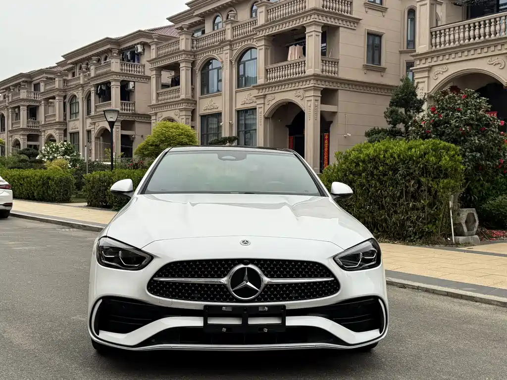 Mercedes-Benz C-Class 2022 — фото 2