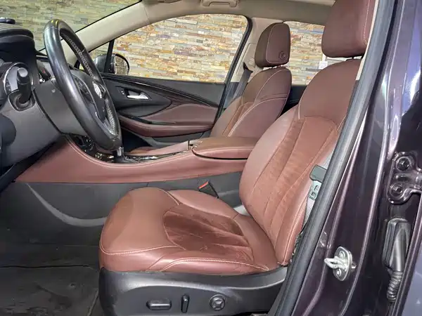 Buick Envision Plus 2017