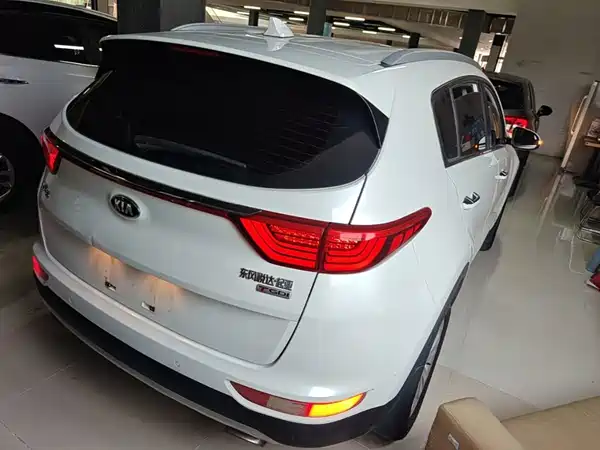Kia KX5 2016