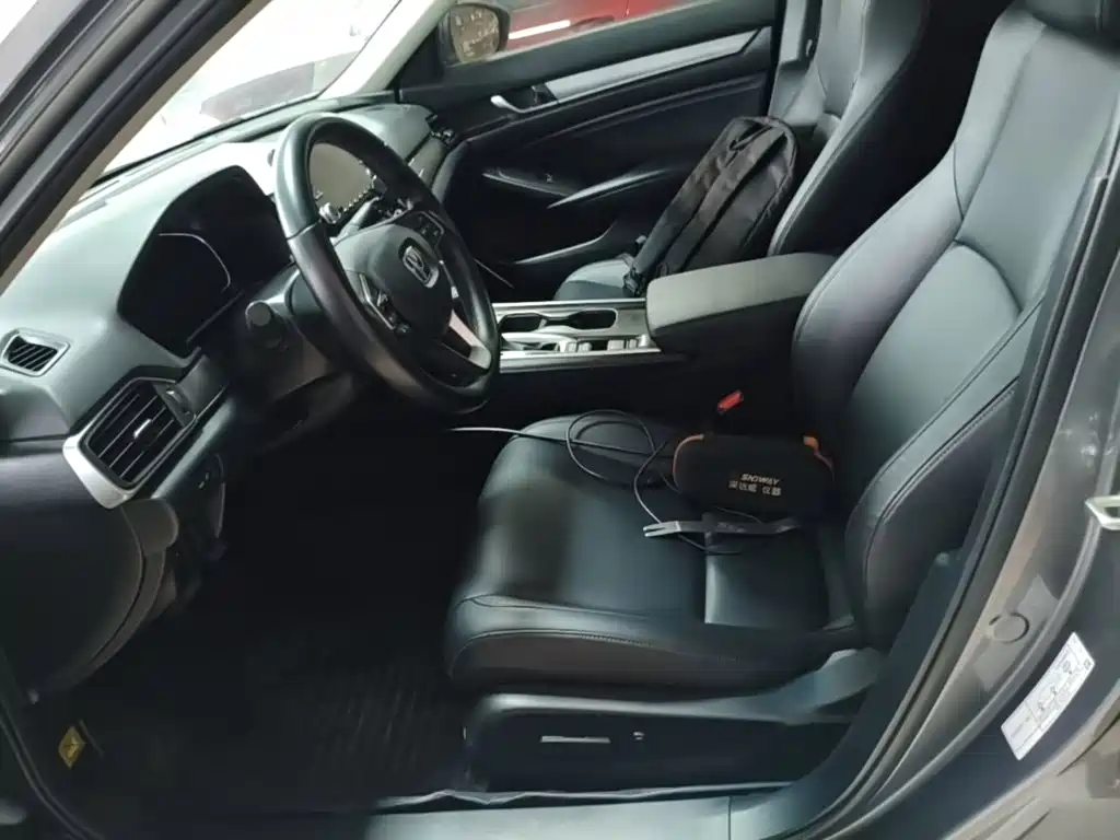 Honda Accord 2021 — фото 15