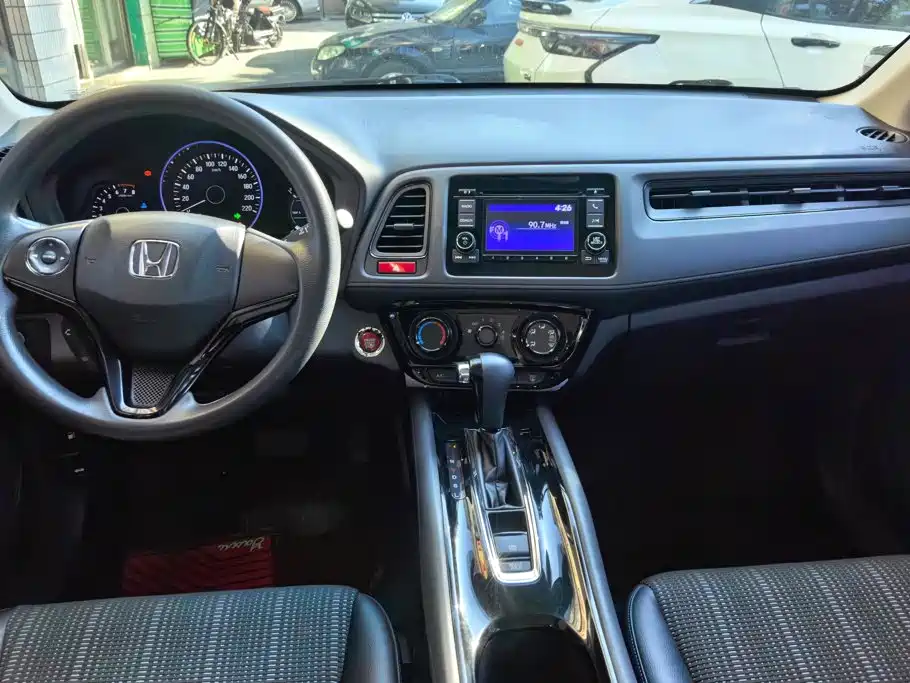 Honda Vezel 2018 — фото 12