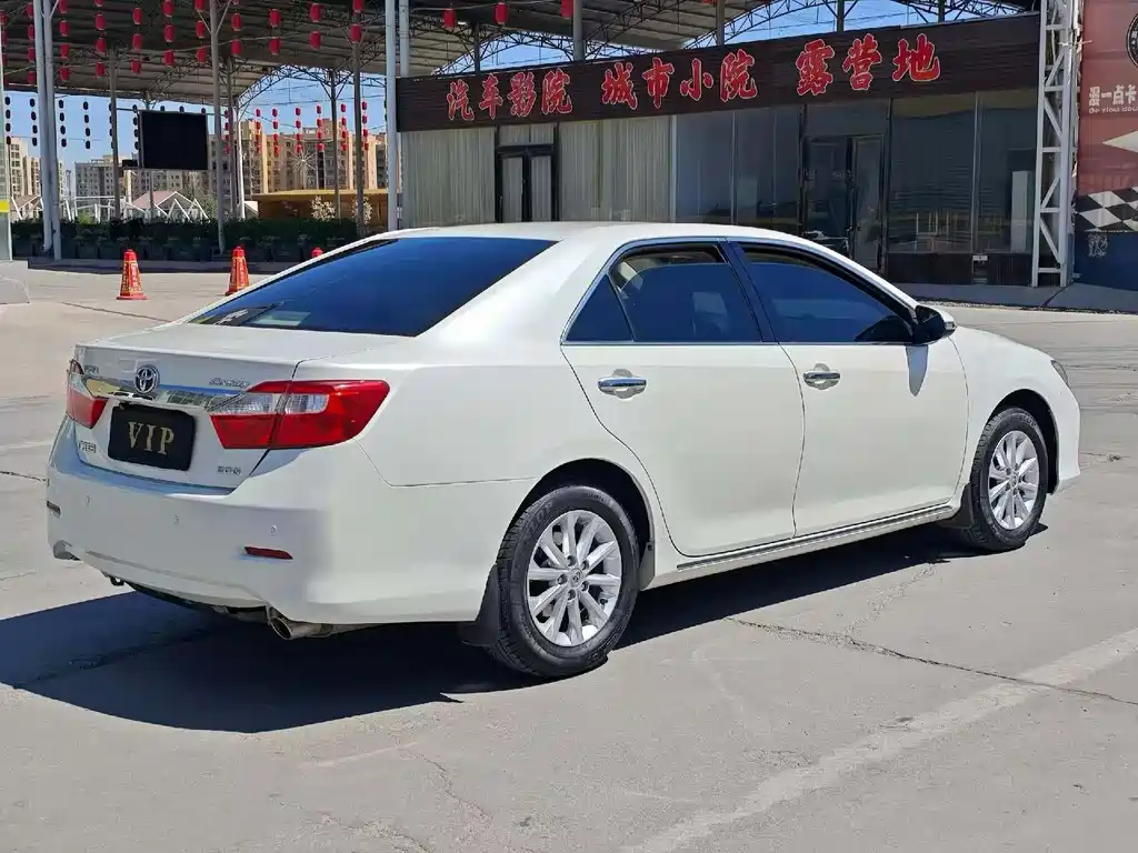 Toyota Camry 2014
